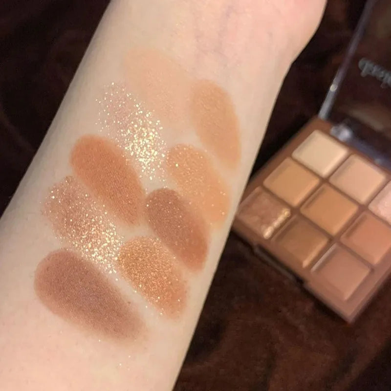 Paleta de sombras de ojos de chocolate de 9 colores maquillaje de sombra de ojos de tierra con brillo nacarado mate