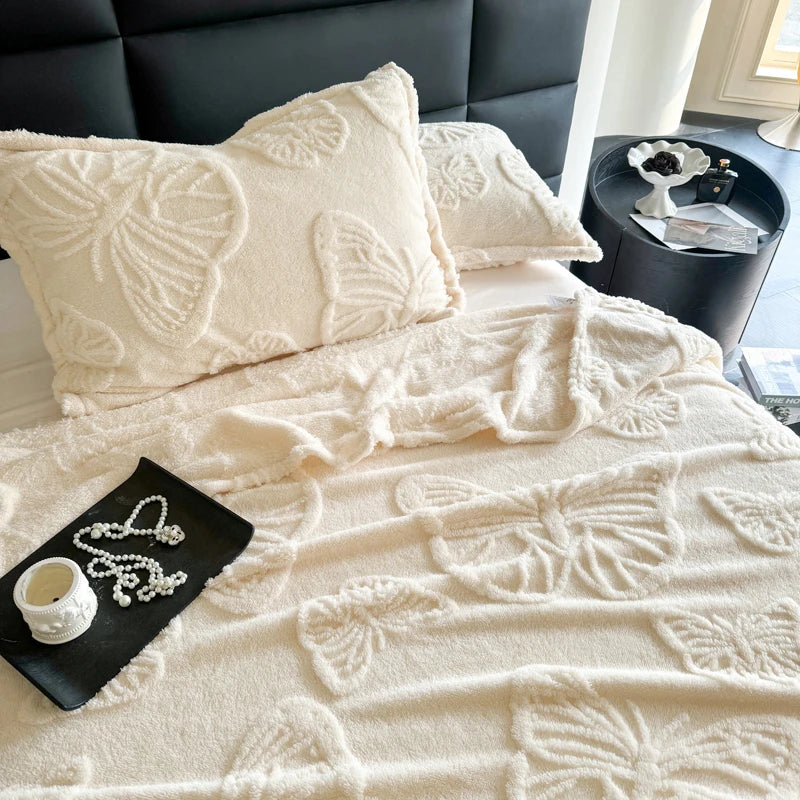 Lujosa manta jacquard de mariposa de gasa, chal suave y acogedor de franela, perfecto para sofá o cama