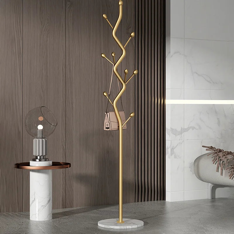Perchero vertical moderno de metal - con base de mármol |   Diseño exquisito y sencillo, perchero y colgador de abrigos independiente para recibidor.