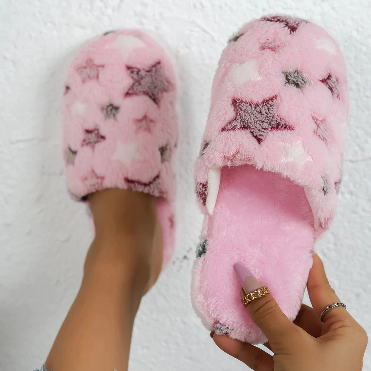 Zapatillas de casa para hombre y mujer, zapatos cálidos de felpa peluda para interior, dormitorio, ligeras, EVA, algodón, chanclas suaves y sólidas, Otoño e Invierno