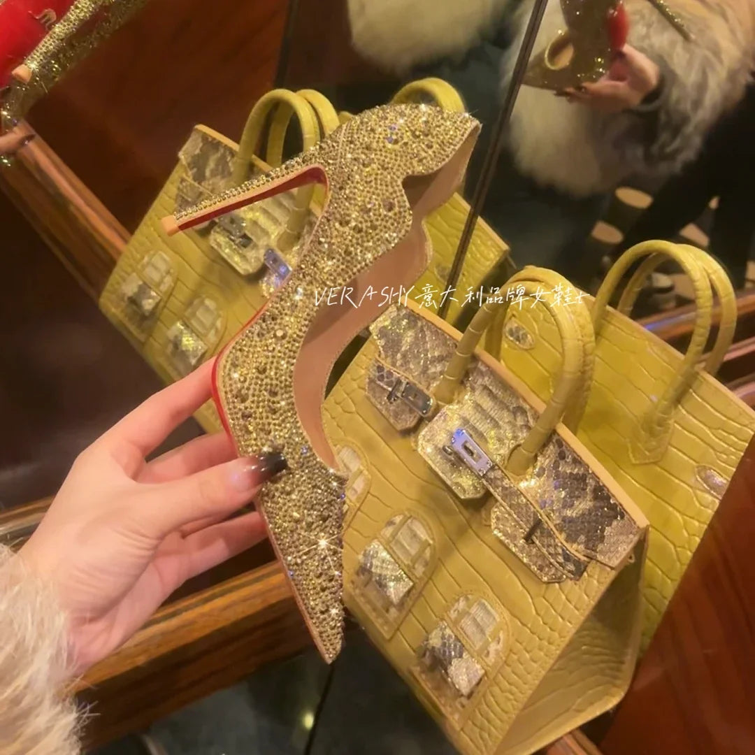 Tacones altos para mujer, primavera 20220, oro nuevo, Sexy, puntiagudos, franceses, finos con zapatos individuales, zapatos de boda de cristal para mujer, zapato de suela roja para mujer