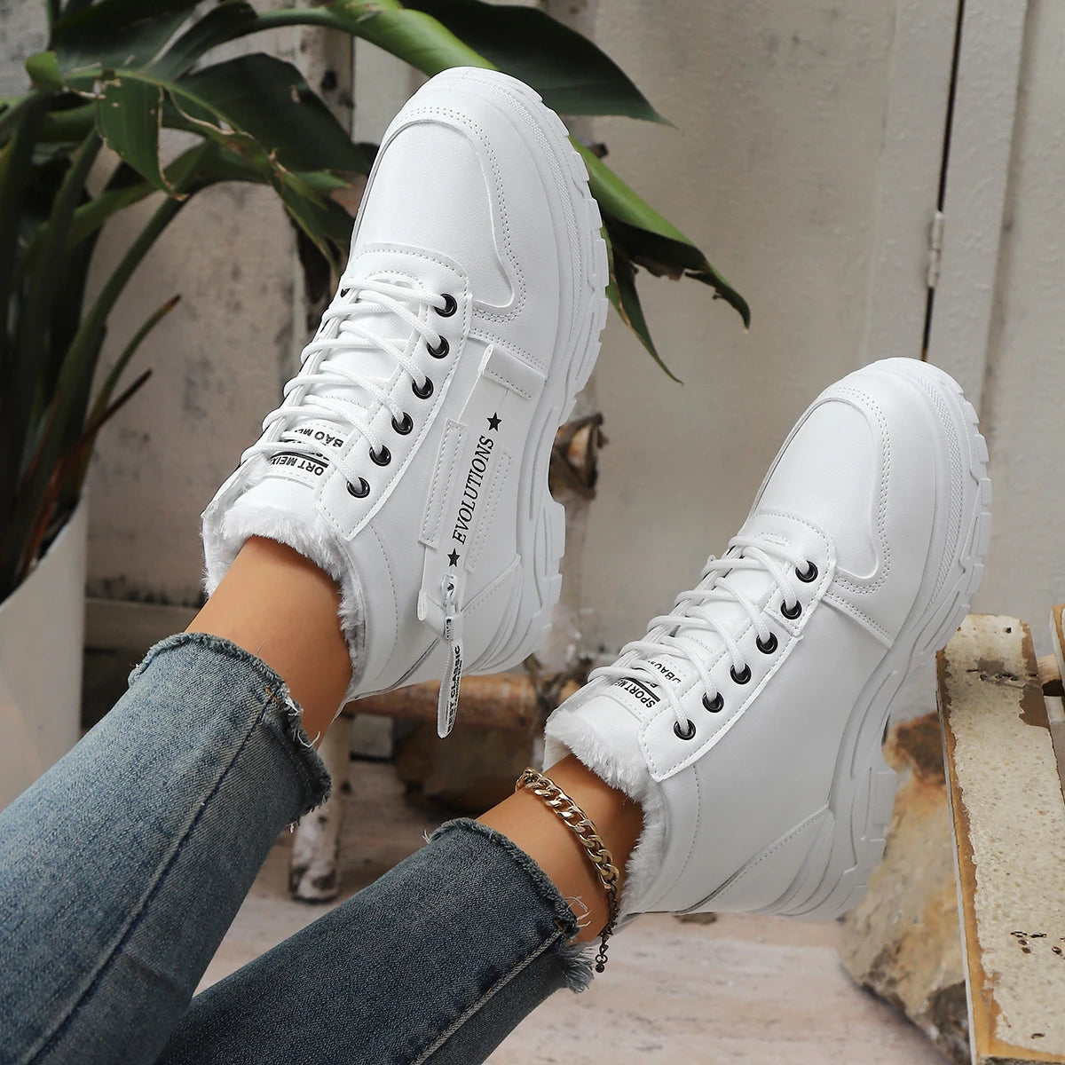 Zapatillas de deporte para mujer, zapatillas de deporte a la moda para otoño e invierno, botas de nieve impermeables con altura aumentada, zapatos deportivos cálidos con plataforma alta para mujer