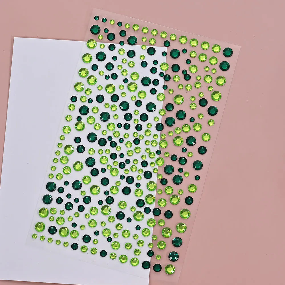 1 hoja 900 Uds. Pegatinas de gemas brillantes de cara de arcoíris, tatuaje Facial adhesivo, joyas de diamantes de imitación para ojos, mezcla de 3/4/5mm, maquillaje para fiesta de boda
