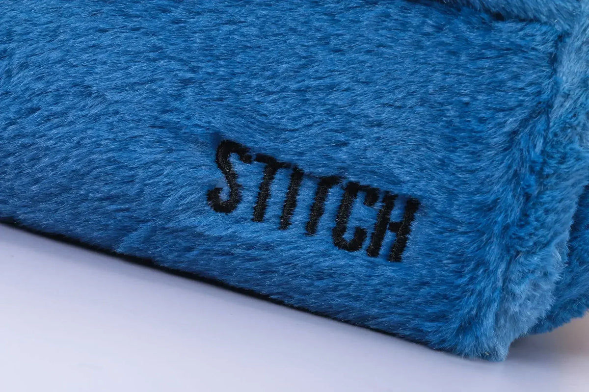 Mochila de Peluche Stitch 2026, Mochila Escolar Japonesa Azul con Diseño Divertido de Stitch, Mochila de Gran Capacidad para Estudiantes, Bolsa de Jardín de Infancia, Regalo para Niños