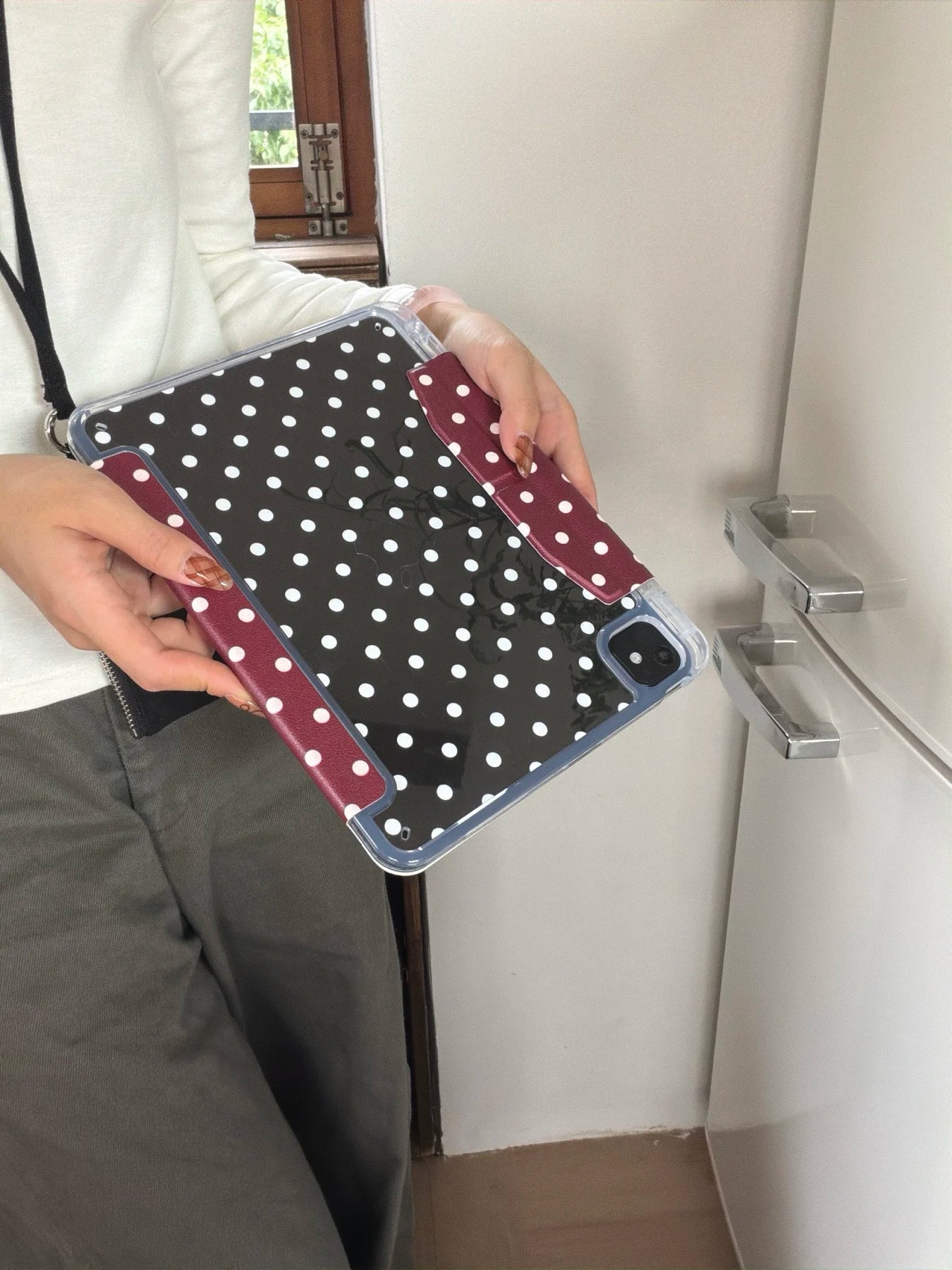 Funda para iPad plegable en Y con lunares y cierre a presión (6 colores) para iPad10/11th Air 11 4/5 10,9 Pro 11 12,9 iPad 10,2 7/8/9th Gen