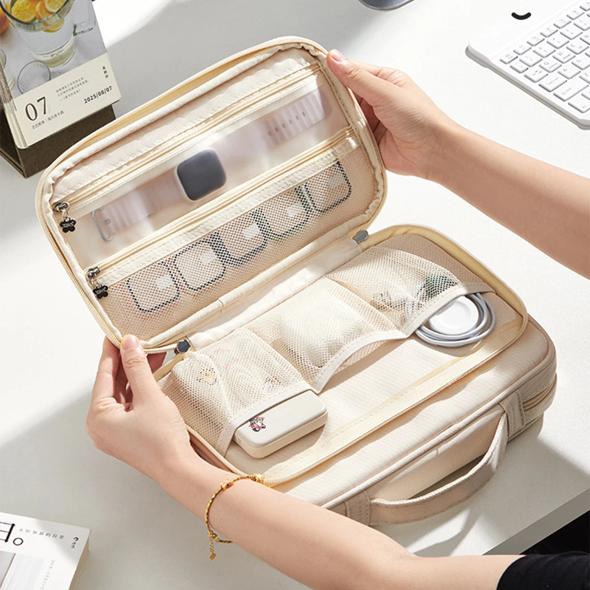 Bolsa de almacenamiento para correas de reloj para mujer, organizador de maquillaje portátil, bolsas de almacenamiento de artículos de tocador de gran capacidad para viaje