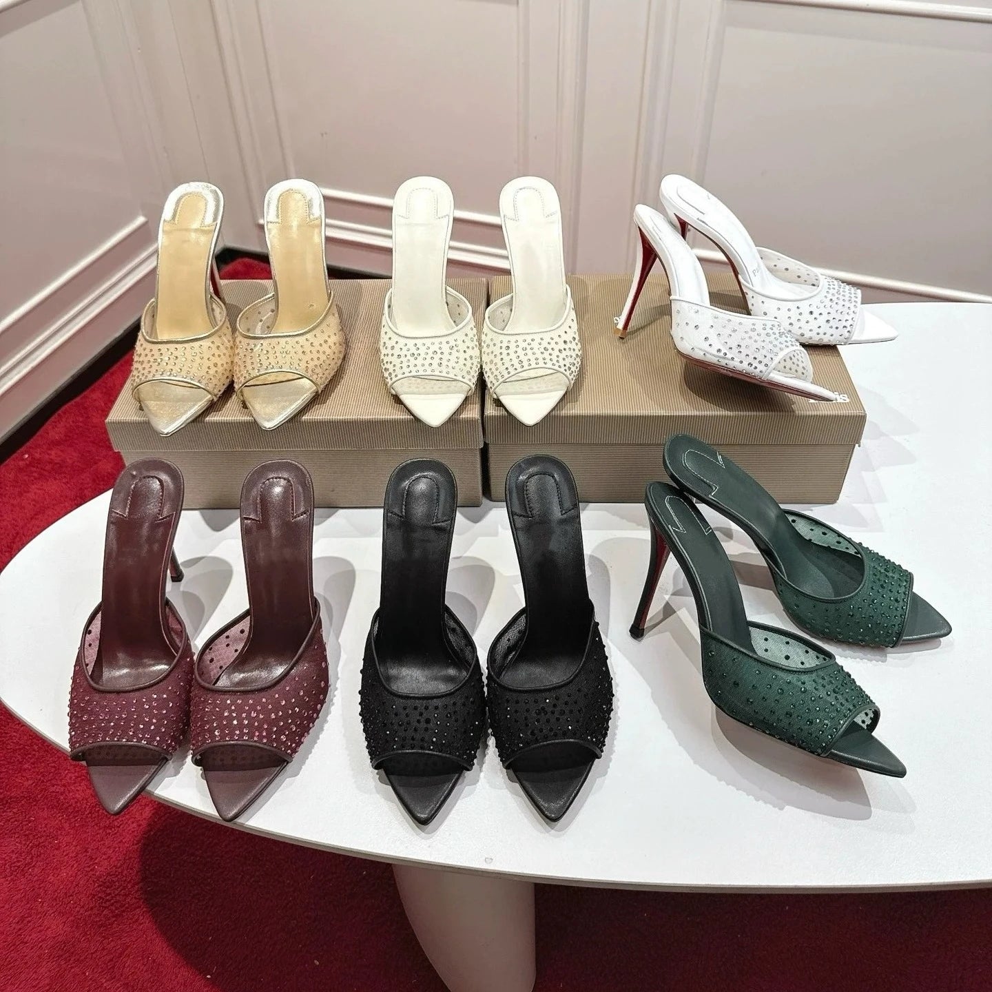 Nuevas sandalias de verano con tacón fino de malla y diamantes, transpirables, con punta abierta y diseño de boca de pez, ideales para exteriores.