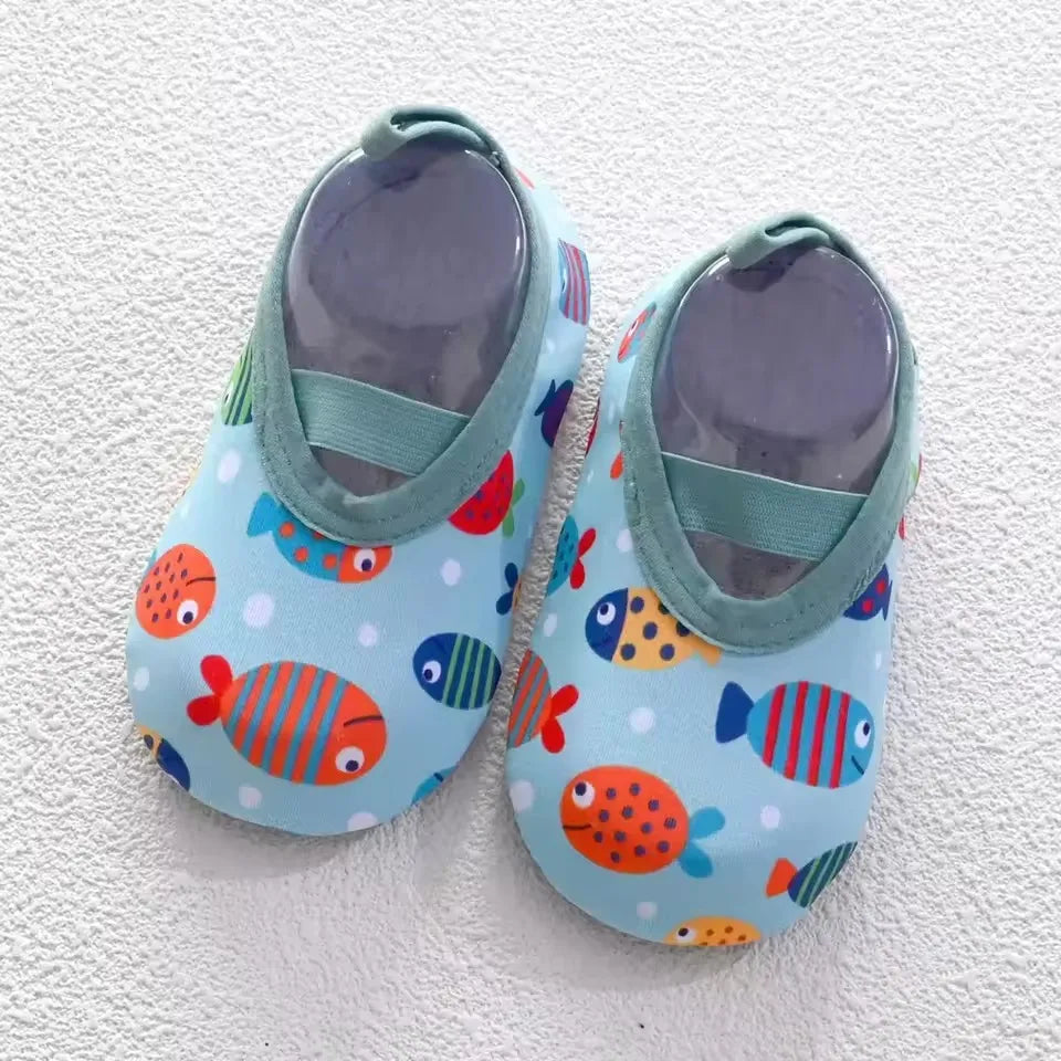Zapatillas de deporte para deportes acuáticos para niños y niñas, zapatos descalzos para nadar, Surf, pesca, buceo, zapatillas para interiores y exteriores