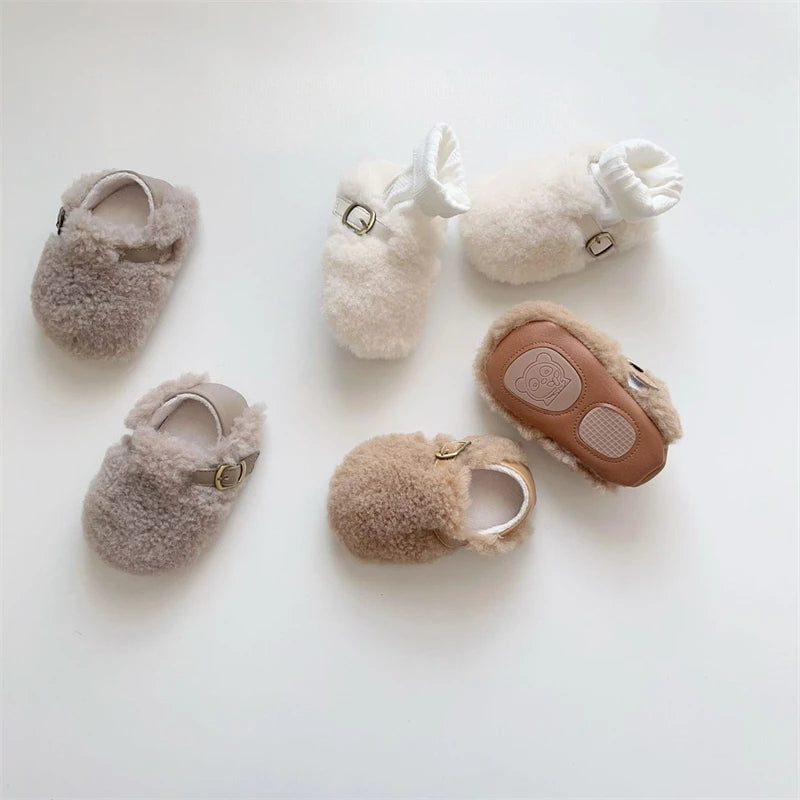 Otoño Invierno, zapatos para bebés, niños y niñas, zapatos gruesos de felpa para bebés, zapatos cómodos de suela blanda para niños pequeños, zapatos para caminar