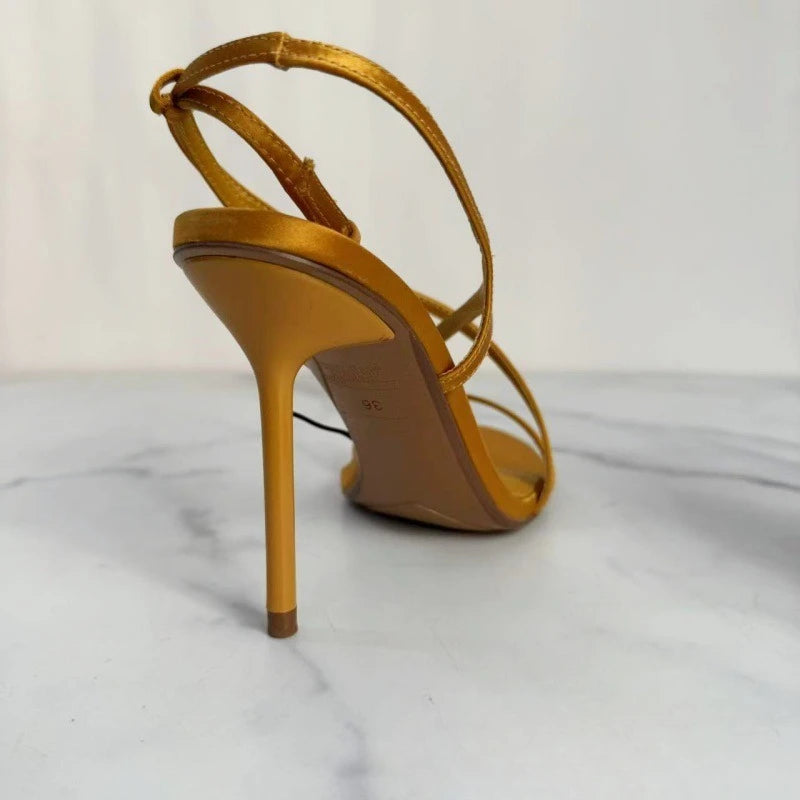 Zapatos de Tacón Súper Alto para Mujer, Zapatos de Fiesta Elegantes con Punta Abierta, Diseño Moderno con Tiras Cruzadas, Sandalias de Lujo para Banquete, Novia, Modernas