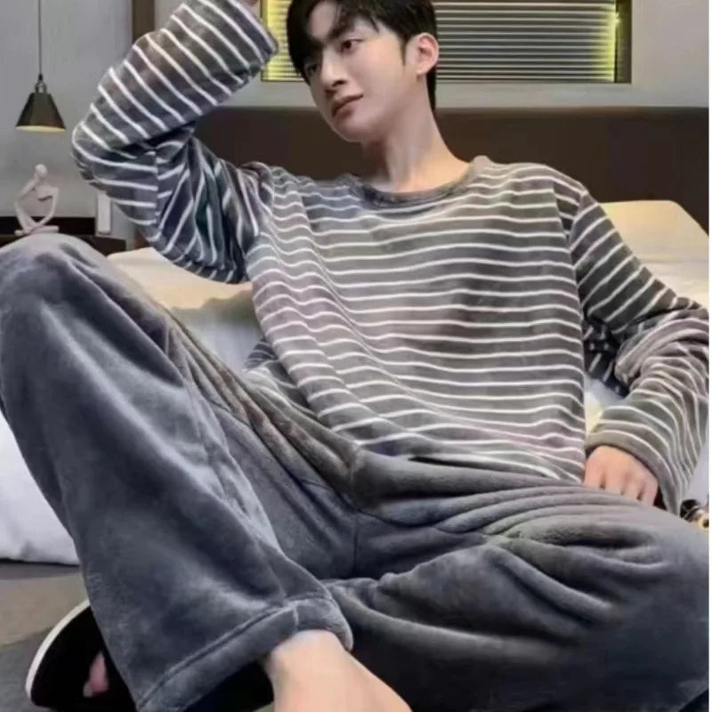 Conjunto de pijamas de franela de invierno para hombres, ropa de dormir coreana para estudiantes adolescentes, jersey de lana Coral, pantalones, conjunto de pijamas, ropa de casa