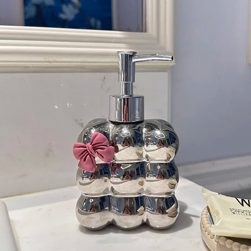 Suministros de baño, botella de emulsión de cerámica, botella de prensa de Gel de ducha para baño, dispensador de jabón creativo, decoración de baño moderna