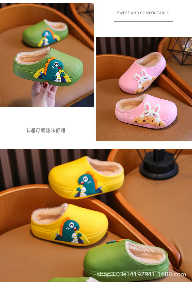Nuevas zapatillas de algodón con dibujos animados para niños, zapatos informales cálidos e impermeables para niños y niñas, zapatos de casa de felpa antideslizantes para niños, zapatos informales