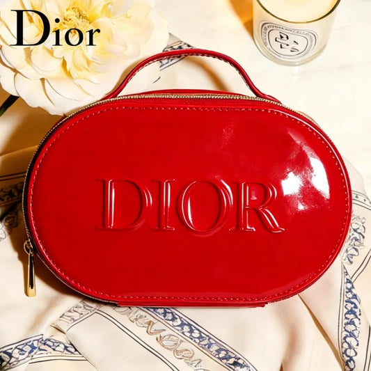 Bolso de Lujo Dior, Color Rojo Brillante, Ovalado, Organizador de Maquillaje, Piel Sintética con Logotipo Grabado, Impermeable, para Viaje