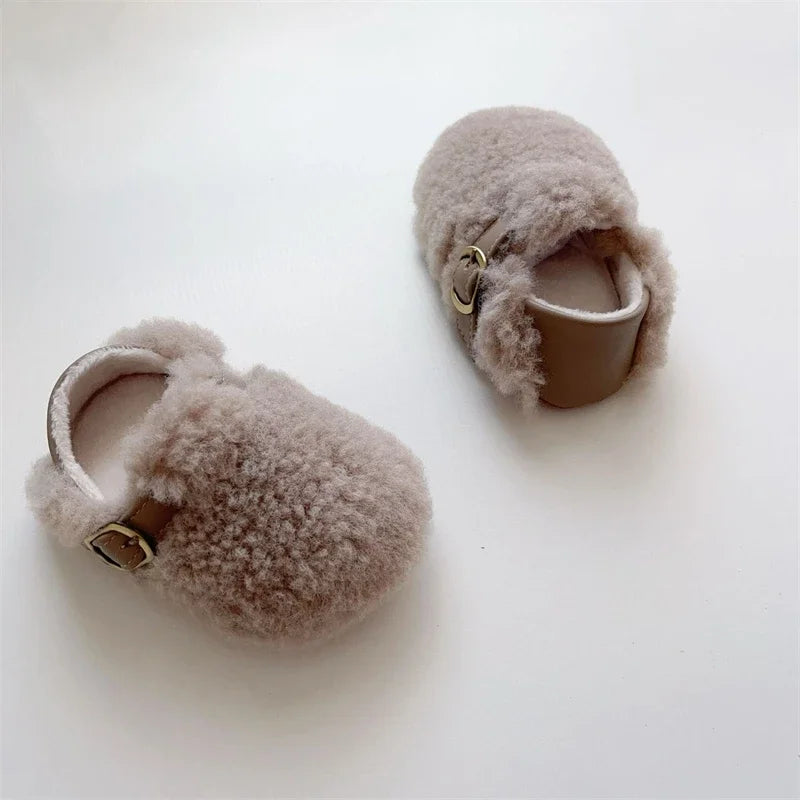 Otoño Invierno, zapatos para bebés, niños y niñas, zapatos gruesos de felpa para bebés, zapatos cómodos de suela blanda para niños pequeños, zapatos para caminar