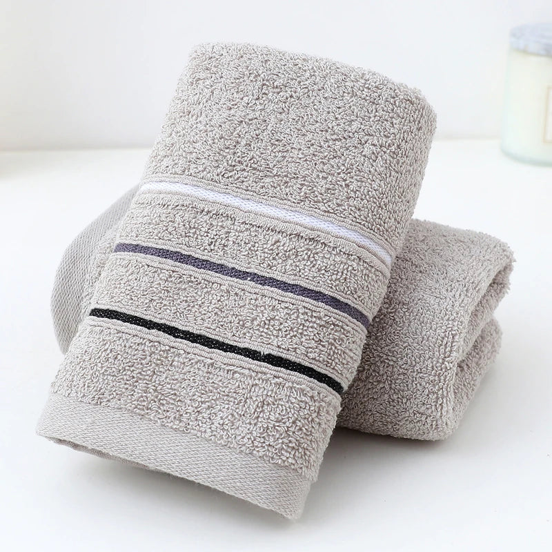 Paquete de 1 Toalla Absorbente Suave de Primera Calidad - Adecuada para Uso Doméstico, Toallas de Baño y Toallas Faciales en una Variedad de Colores.