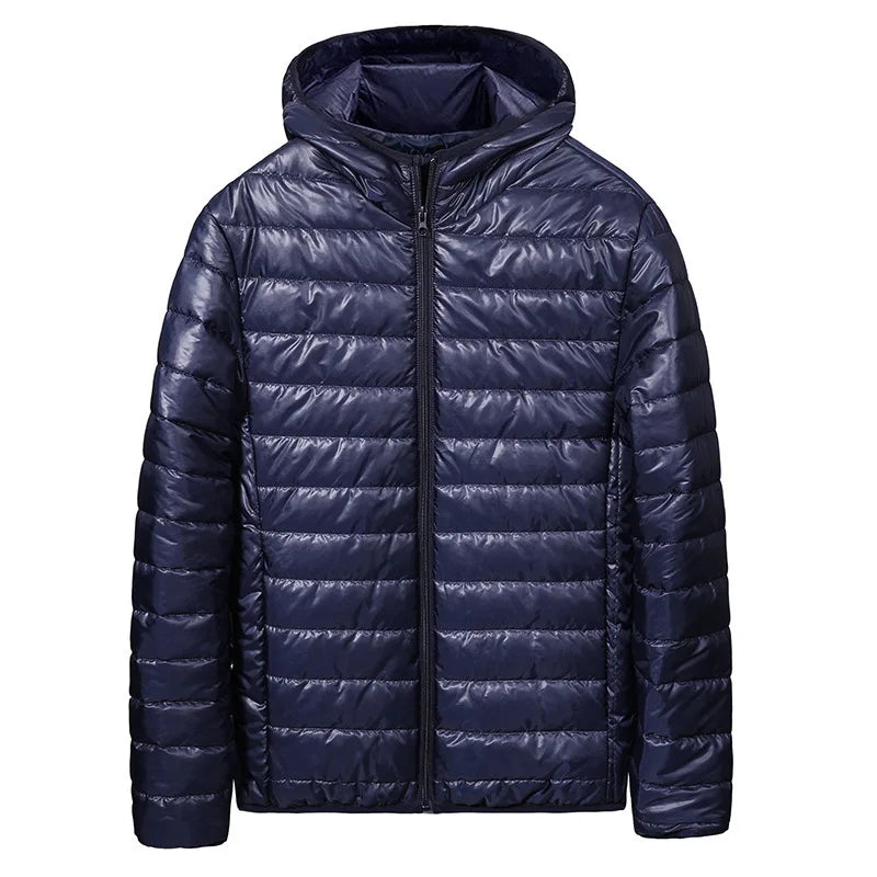 Chaqueta de plumón ligera para hombre, estilo nuevo de otoño-invierno, tipo abrigo acolchado, con cierre de cremallera y capucha, de fibra de poliéster.