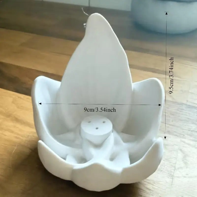 Porta incienso creativo en forma de loto, un artículo decorativo para el hogar que ayuda a regular las emociones y purificar el aire, facilitando el sueño.