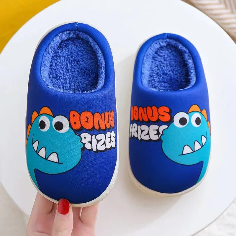 Zapatillas con patrón de dinosaurio de dibujos animados para niños y niñas, bonitos zapatos de felpa, zapatos cálidos adecuados para interiores de otoño e invierno