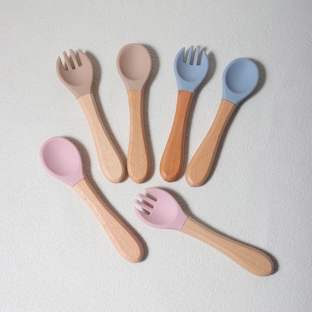 Juego de alimentación de bebé de 4 Uds., plato de succión y cuchara de silicona para bebé, juego de platos para niños, juego de vajilla de silicona para bebé