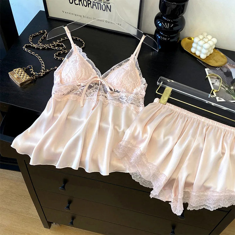Conjunto de pijamas con tirantes para mujer, ropa de salón, lencería íntima de encaje calado Sexy, ropa de dormir, novedad de verano, Top y pantalones cortos con tirantes, ropa de casa
