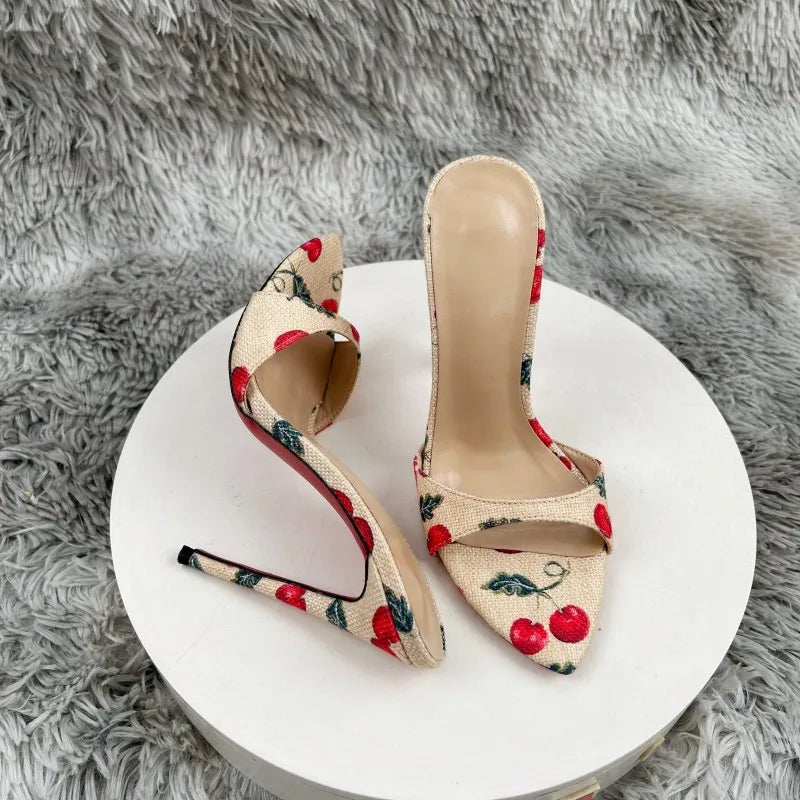 Nuevos tacones altos para mujer, tacones delgados, sandalias puntiagudas para mujer, estilo sexy y socialité para usar en el exterior