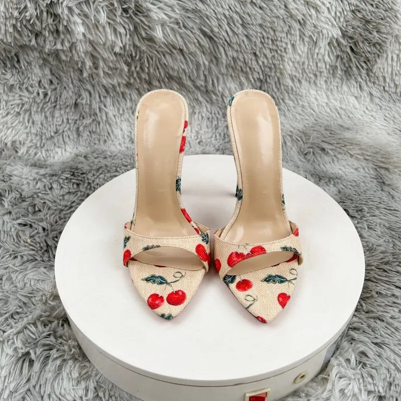 Nuevos tacones altos para mujer, tacones delgados, sandalias puntiagudas para mujer, estilo sexy y socialité para usar en el exterior