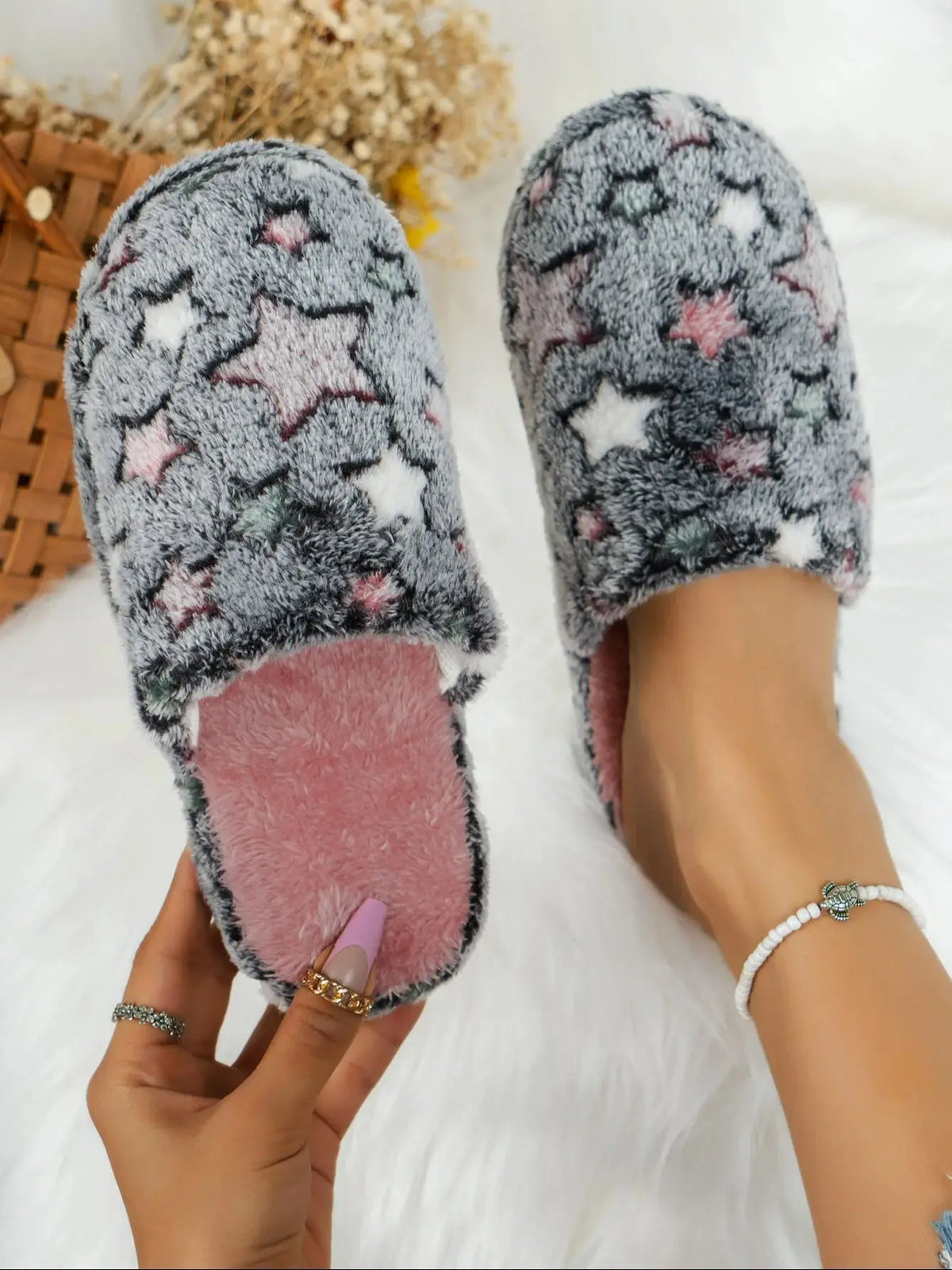 Zapatillas de casa para hombre y mujer, zapatos cálidos de felpa peluda para interior, dormitorio, ligeras, EVA, algodón, chanclas suaves y sólidas, Otoño e Invierno