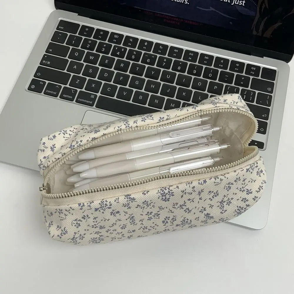 Pequeña bolsa Floral fresca para bolígrafos, estuche de lápices de gran capacidad, bolsa de almacenamiento de papelería multifuncional, organizador escolar para estudiantes, suministros