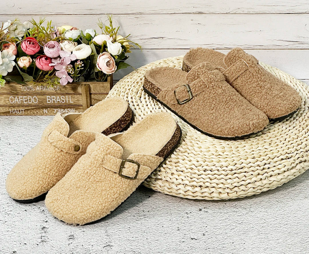Otoño e Invierno nuevas mujeres y hombres tela de gamuza zapatilla de punta cerrada interior o exterior Slip-on Retro Sandalias planas duraderas