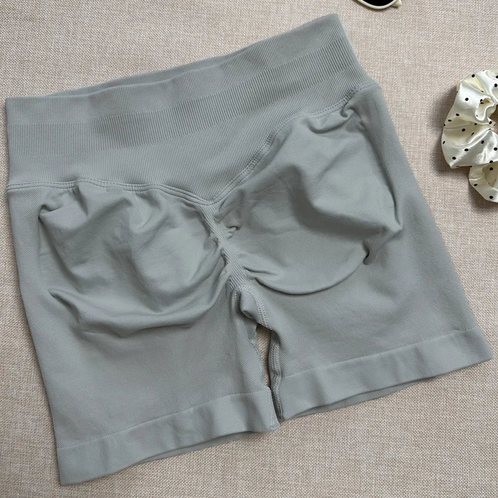 Pantalones cortos deportivos para mujer, pantalones cortos de gimnasio con banda baja acanalada de 4,5 ", mallas sin costuras para entrenamiento y Yoga