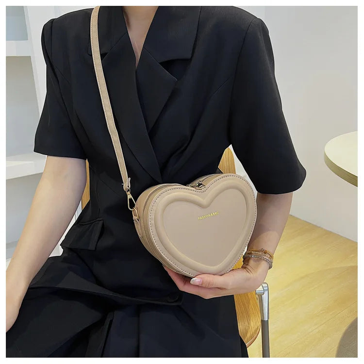 Bolsos cruzados con forma de corazón para mujer, bolso de hombro de cuero Pu sólido, bolsos casuales para mujer, bolsos de diseñador para mujer, nuevo