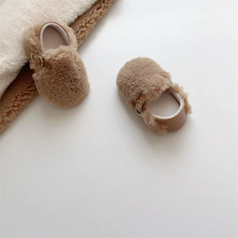 Otoño Invierno, zapatos para bebés, niños y niñas, zapatos gruesos de felpa para bebés, zapatos cómodos de suela blanda para niños pequeños, zapatos para caminar