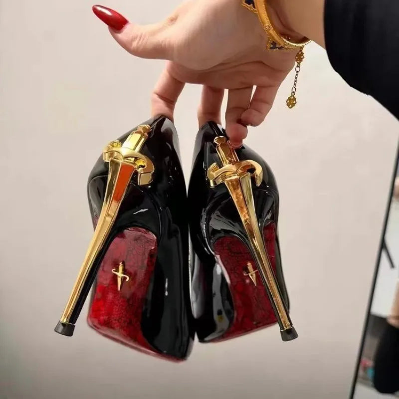 Nuevos Zapatos de Tacón Alto para Mujer 2026, Tacones Finos, Punta Metálica, Estilo Sexy, Charol Negro, Zapatos de Una Sola Pieza