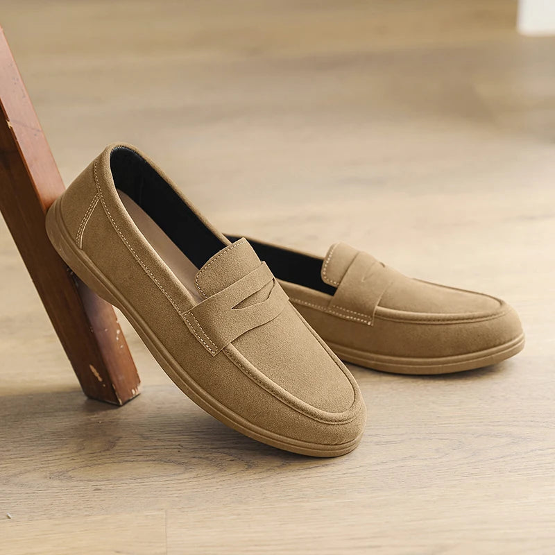 Gran oferta de mocasines sin cordones para hombre, ligeros, transpirables, cómodos, planos para exteriores, suela suave antideslizante, zapatos informales para caminar a diario