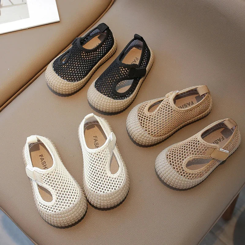 Sandalias para niños, malla de aire, transpirables, a la moda, suela suave, zapatos informales para niños, zapatos de verano para playa para bebés, deslizadores con gancho para niños y niñas 21-30