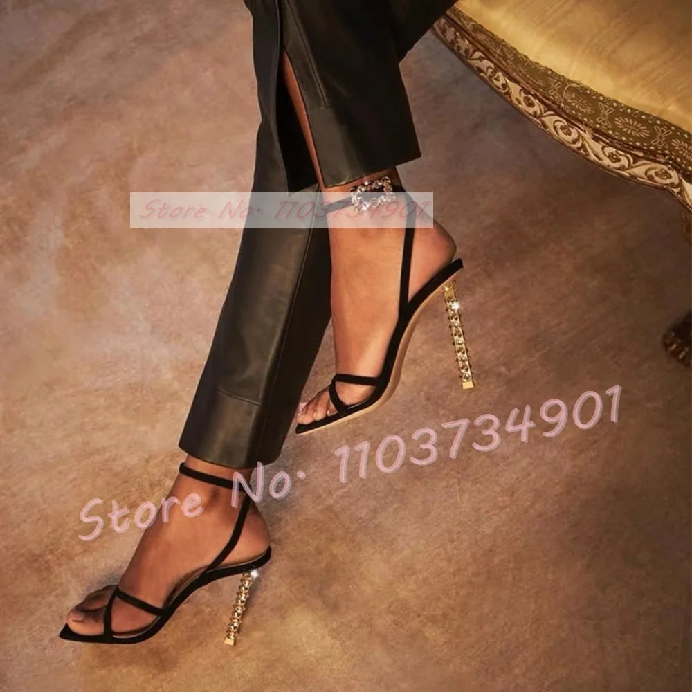 Sandalias de tacón de Metal con remaches para mujer, zapatos de tacón de aguja con hebilla de cinturón, punta cuadrada, correa en el tobillo, sandalias elegantes de fiesta de lujo Sexy