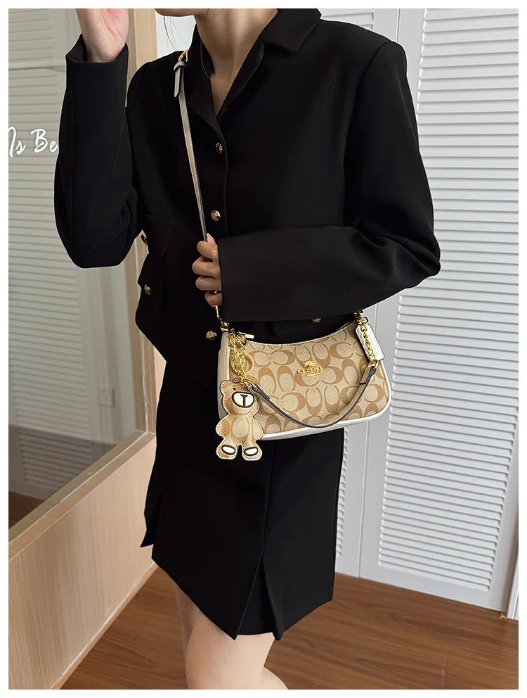 Bolso de mano de estilo de alta gama para mujer, nuevo modelo 2025, bolso cuadrado pequeño único y moderno, moderno, retro, simple y elegante, cr