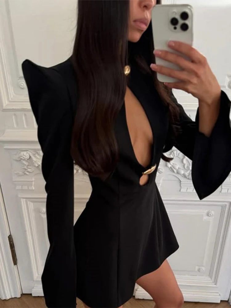 Minivestido negro ahuecado para mujer, vestido Sexy de corte en A con cuello redondo y manga larga, vestidos cortos ceñidos en la cintura, bata elegante para fiesta y discoteca 2025