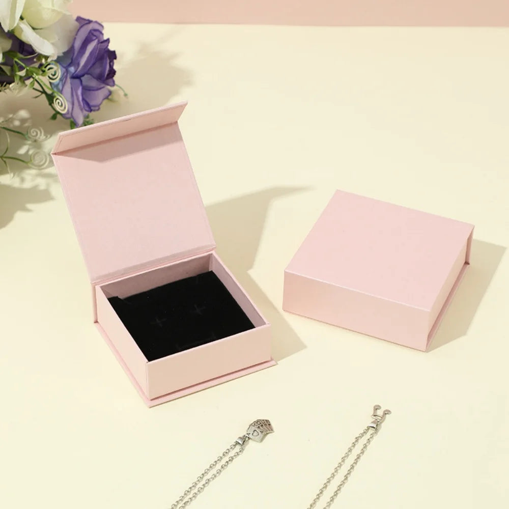 Caja de joyería tipo libro con tapa, anillo, pendientes, collar, colgante, estuche organizador, caja de embalaje de regalo de boda para el Día de San Valentín 2026