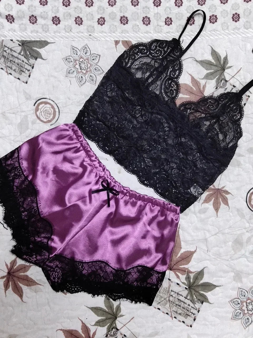 Conjunto de pijamas de 2 piezas para mujer, ropa de dormir, lencería sexy, tops cortos de seda de encaje y pantalones cortos, conjuntos de pijamas informales