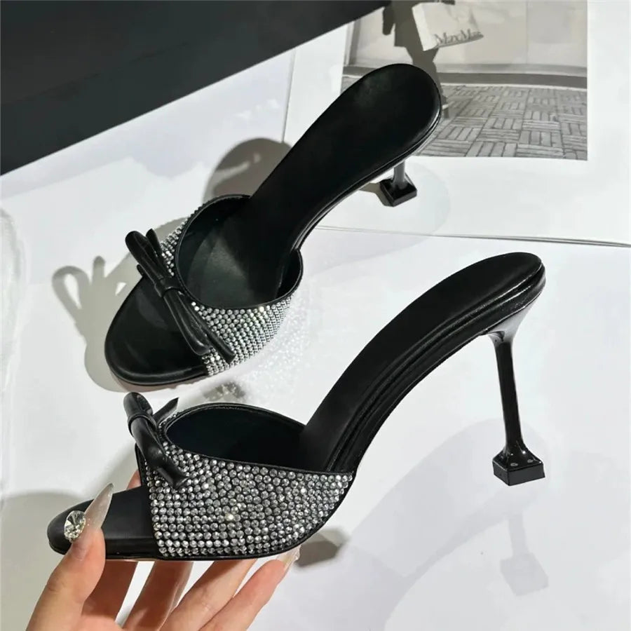 Zapatillas de cristal de diseñador para mujer, zapatos de vestir de tacón alto, zapatos de tacón para mujer, sandalias de lujo con lazo para mujer, chanclas de pasarela 2025