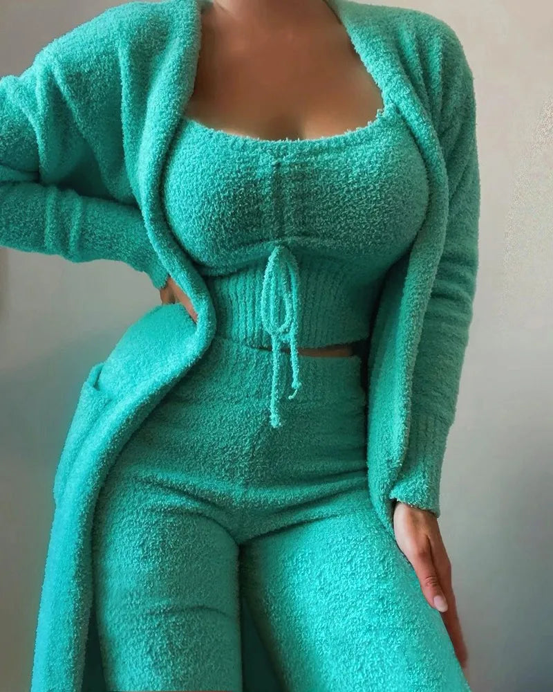 Conjunto de pijamas de terciopelo para mujer, Top corto, pantalones largos y abrigo, traje de 3 piezas, ropa de casa cálida y suave de lana, S-3XL, novedad de Otoño Invierno 2026