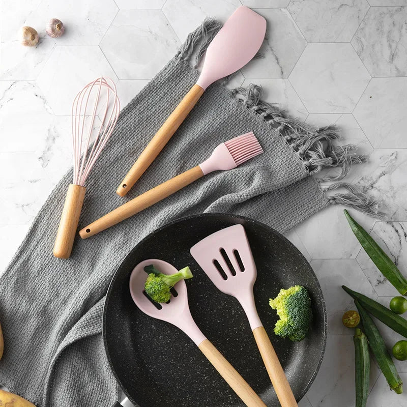Utensilios de cocina de silicona con mango multifunción de madera, espátula antiadherente, cucharón, batidor de huevos, pala, rosa, nuevo