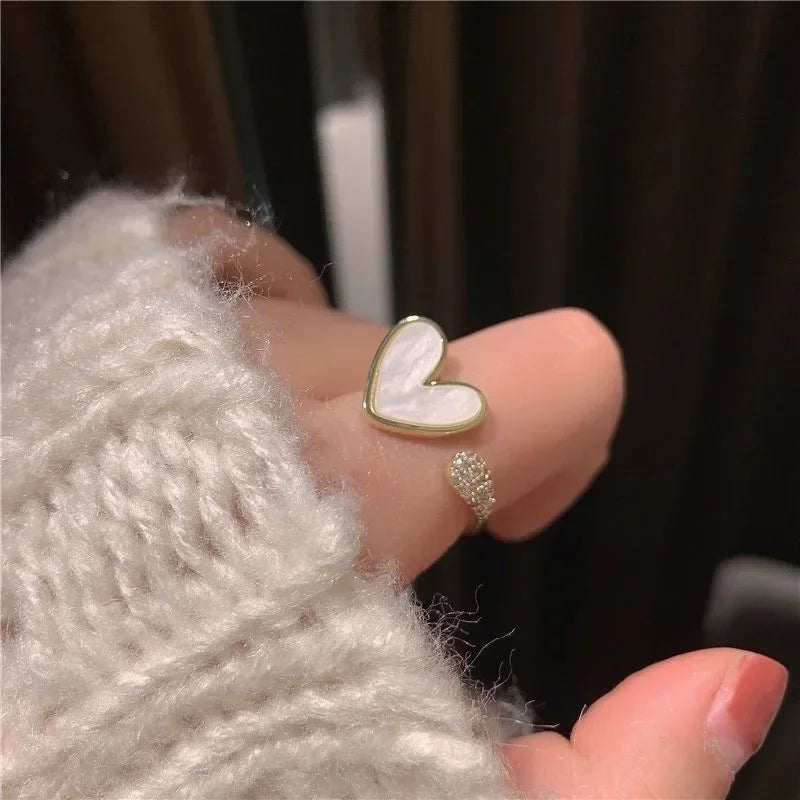 Exquisito anillo abierto de amor blanco de circón para mujer, accesorio diario personalizado a la moda, joyería de fiesta, regalo de cumpleaños