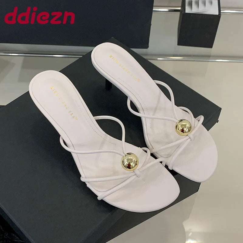 Zapatillas de tacón fino para mujer, sandalias de moda con punta redonda y tacón alto, novedad 2026