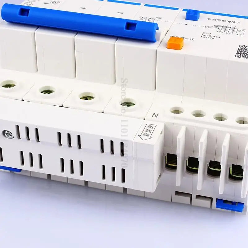 CHINT-Disyuntor de corriente Residual RCBO NXBLE-32 4P 30mA C10A 16A 20A 25A 32A, reemplazo de DZ47LE-32 RCBO