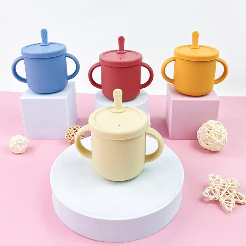 Juego de platos de silicona de grado alimenticio para niños, tazón de alimentación de bebé, plato de succión, taza de paja, cuchara de madera, tenedor, vajilla para niños, platos para niños pequeños