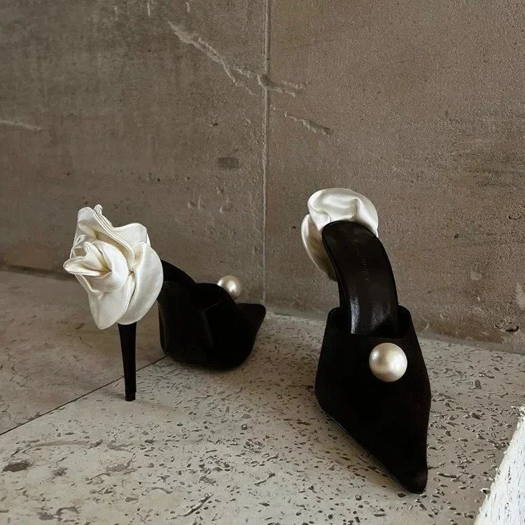 Zapatillas de tacón alto de satén negro, novedad de primavera y verano, tacones altos con perlas, tacones de aguja para mujer, sandalias rosas blancas para fiesta