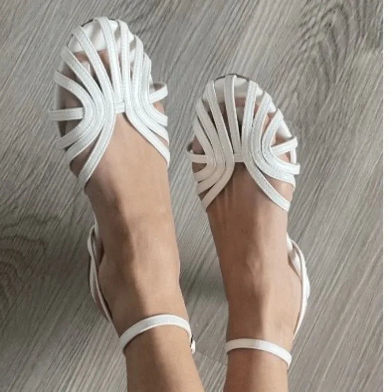 Sandalias para mujer Verano 2025 Sandalias planas Boca de pescado Hebilla en el tobillo Ahuecadas Sandalias romanas de mujer Tallas grandes 42 43 Zapatos de mujer